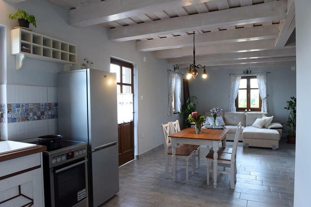 Casa Beata Villa Lesencetomaj Bagian luar foto